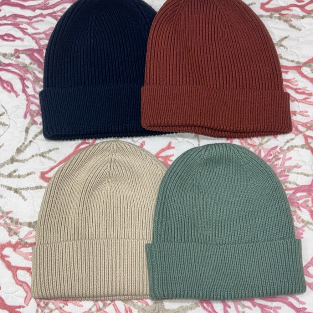 Set of Four Ribbed Knit Beanies